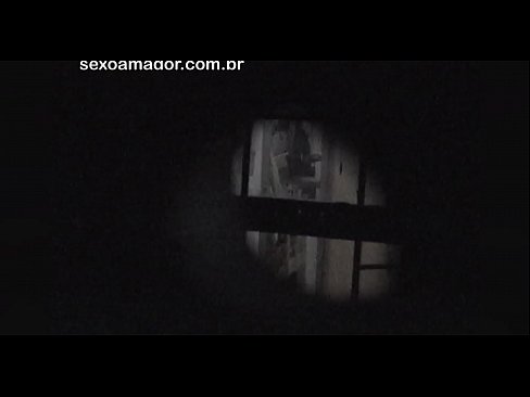 ❤️ Blondie vin an kasèt yon voyeur nan katye kache dèyè brik kre ❤️ Videyo pònografi nan nou % ht.courseclass.ru% ☑