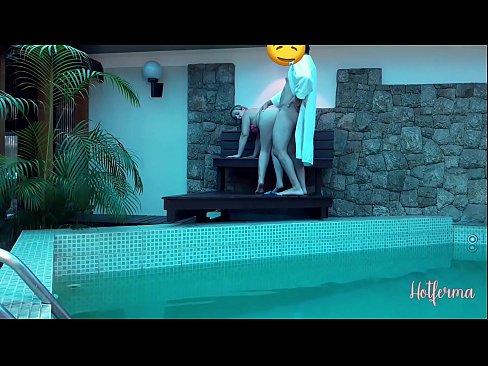 ❤️ Bòs envite sèvant nan pisin lan, men li pa t 'kapab reziste yon cho ❤️ Videyo pònografi nan nou % ht.courseclass.ru% ☑